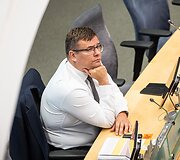 Neeilinė Seimo sesija dėl prezidento vetuoto &Scaron;vietimo įstatymo, numatančio reikalavimus de&scaron;imtokams įgyti pagrindinį i&scaron;silavinimą 