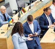 Neeilinė Seimo sesija dėl prezidento vetuoto &Scaron;vietimo įstatymo, numatančio reikalavimus de&scaron;imtokams įgyti pagrindinį i&scaron;silavinimą 