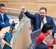 Neeilinė Seimo sesija dėl prezidento vetuoto &Scaron;vietimo įstatymo, numatančio reikalavimus de&scaron;imtokams įgyti pagrindinį i&scaron;silavinimą 