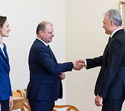 Viktorija Čmilytė - Nielsen, Saulius Skvernelis, Gitanas Nausėda