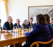 Gitanas Nausėda susitiko su Seimo valdyba