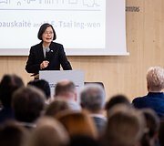 Tsai Ing-wen