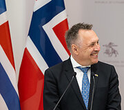 Tore O. Sandvik