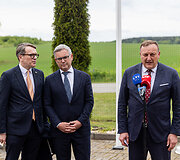 Magnusas Bruneris, Vladislav Kondratovič