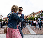 &bdquo;Mala Orkiestra Dancingowa&ldquo; &scaron;okiai Rotu&scaron;ės aik&scaron;tėje