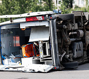 Avarija kurioje nukentėjo greitosios pagalbos automobilis