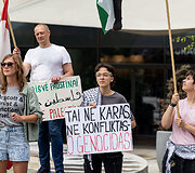 Demonstracija prie&scaron; badą Gazoje