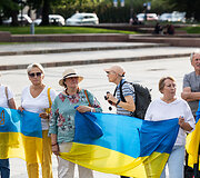 148-asis solidarumo su Ukraina mitingas Katedros aik&scaron;tėje