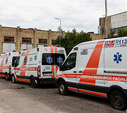 Greitosios medicinos pagalbos automobilių perdavimas Ukrainai