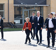 Ursula von der Leyen, Gitanas Nausėda