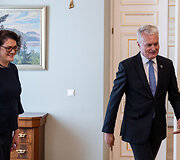 Marija Jakubauskienė, Gitanas Nausėda