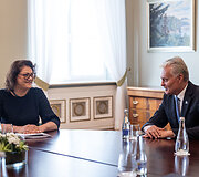 Marija Jakubauskienė, Gitanas Nausėda