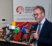 Sviatlanos Cichanouskajos spaudos konferencija apie i&scaron;laisvintus politinius kalinius