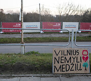 &bdquo;Fridays for future&ldquo; akcija prie&scaron; medžių kirtimą