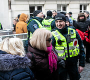 Vasario 16-ąją Vilniaus centre - gausios policijos pajėgos, pasirodė ir protestuotojų