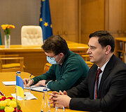 Viktorija Čmilytė-Nielsen susitiko su Ukrainos ambasadoriumi Petro Be&scaron;ta