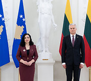 Prezidento susitikimas su Kosovo Prezidentė Vjosa Osmani