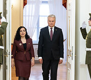 Prezidento susitikimas su Kosovo Prezidentė Vjosa Osmani