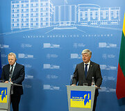 J.Wojciechowskio ir K. Navicko spaudos konferencija