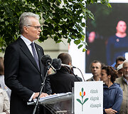 Gitanas Nausėda