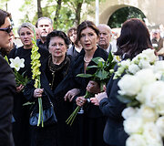 Atsisveikinimas su Vytautu Tomkumi