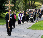 Atsisveikinimas su Vytautu Tomkumi