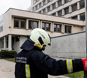 Prie&scaron;gaisrinės pratybos Seimo rūmuose