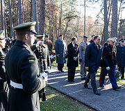 Tautų sandraugos atminimo dienos, pasaulinių karų aukų pagerbimo ir Vokietijos tautinio gedulo dienos minėjimo ceremonija