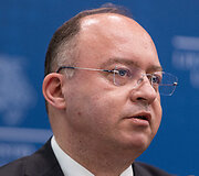 Bogdanas Aurescu