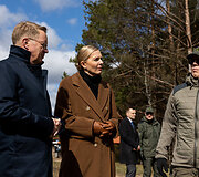 Hans Leijtens, Agnė Bilotaitė, Rustamas Liubajevas