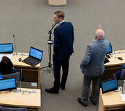 Seimo narių interpeliacija Žemės ūkio ministrui Kęstučiui Navickui