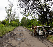 Rusų raketos susprogdintas automobilis Niujorke, Ukrainoje