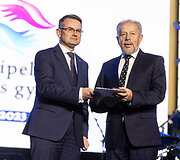 Nusipelniusių Lietuvos medikų apdovanojimai