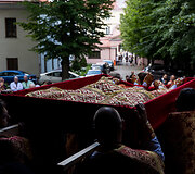 Religinė procesija aplink &Scaron;v. Dvasios vienuolyną