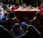 Religinė procesija aplink &Scaron;v. Dvasios vienuolyną