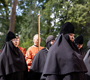 Religinė procesija aplink &Scaron;v. Dvasios vienuolyną