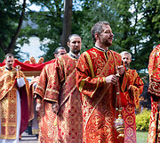 Religinė procesija aplink &Scaron;v. Dvasios vienuolyną