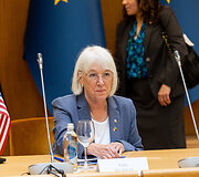 Seimo pirmininkė Viktorija Čmilytė-Nielsen susitiko su JAV Senato delegacija