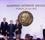 Jensas Stoltenbergas, Dalia Grybauskaitė, Borisas Pistorius
