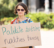 Protestas prie&scaron; naktinio matymo taikiklių pataisų įteisinimą medžioklėje