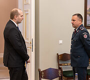 Gintautas Jak&scaron;tas, Renatas Požėla