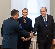 Renatas Požėla, Agnė Bilotaitė, Gintautas Jak&scaron;tas
