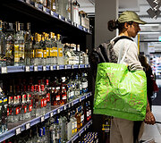Alkoholio pirkejai rugpjūčio 31d.