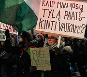 Protestas prie&scaron; nusikaltimus žmoni&scaron;kumui Palestinoje