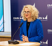 Au&scaron;rinė Armonaitė