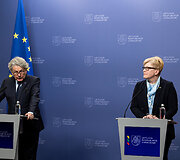 Ingridos &Scaron;imonytės ir Europos Komisijos nario Thierry Bretono spaudos konferencija