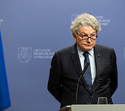 Ingridos &Scaron;imonytės ir Europos Komisijos nario Thierry Bretono spaudos konferencija