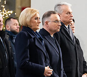 Gitanas Nausėda su Lenkijos Prezidentu Andrzejumi Duda dalyvauja &scaron;ventose mi&scaron;iose Katedroje