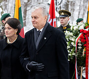 1863&ndash;1864 m. sukilimo pagerbimo ceremonija Rasų kapinėse