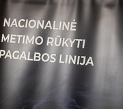 Pagalbos linijos norintiems mesti rūkyti pristatymas